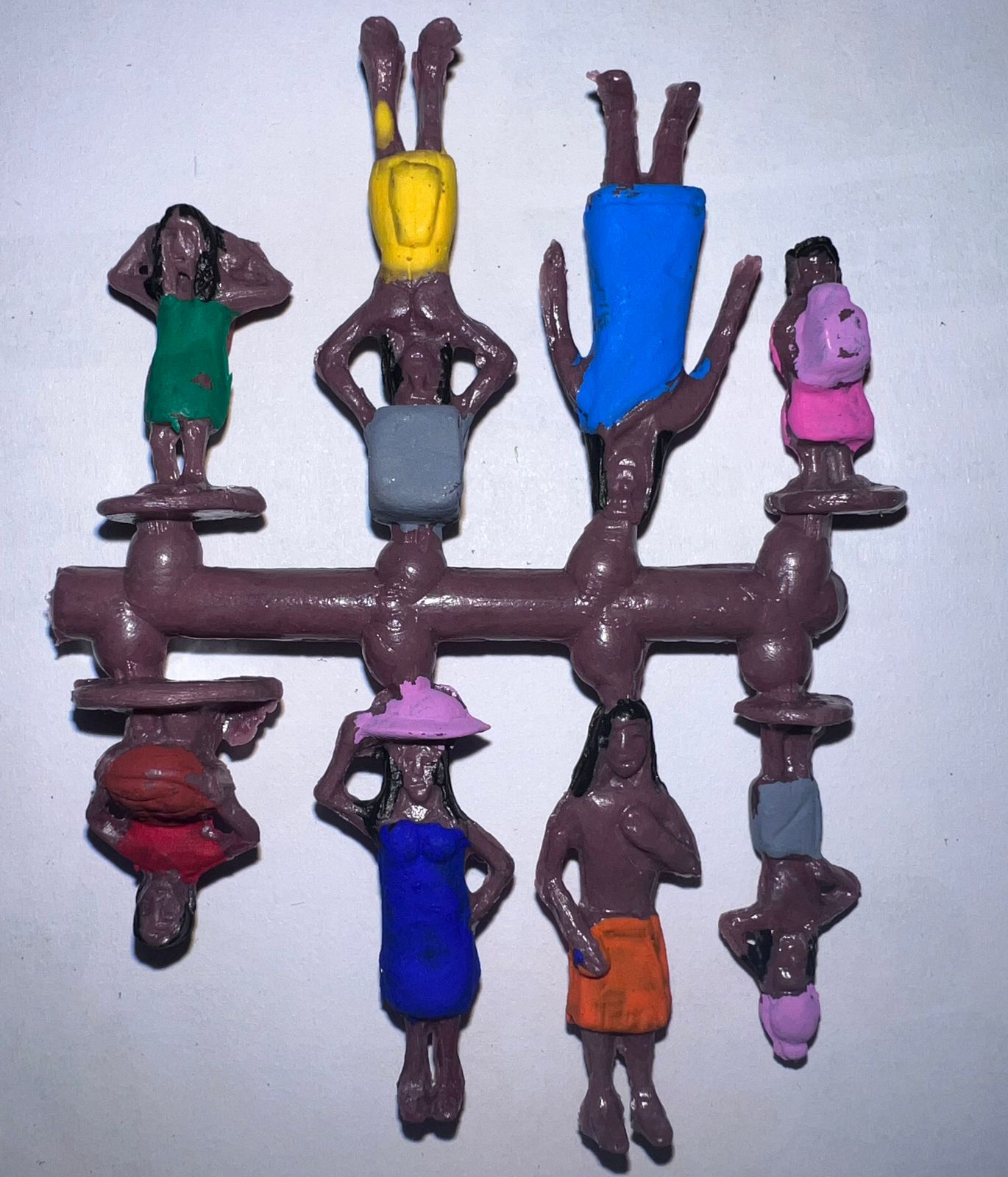 MUÑECOS IINDIGENAS 1.50