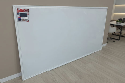 Pizarrón Blanco Escolar Reforzado Con Plumones 122cmX244cm