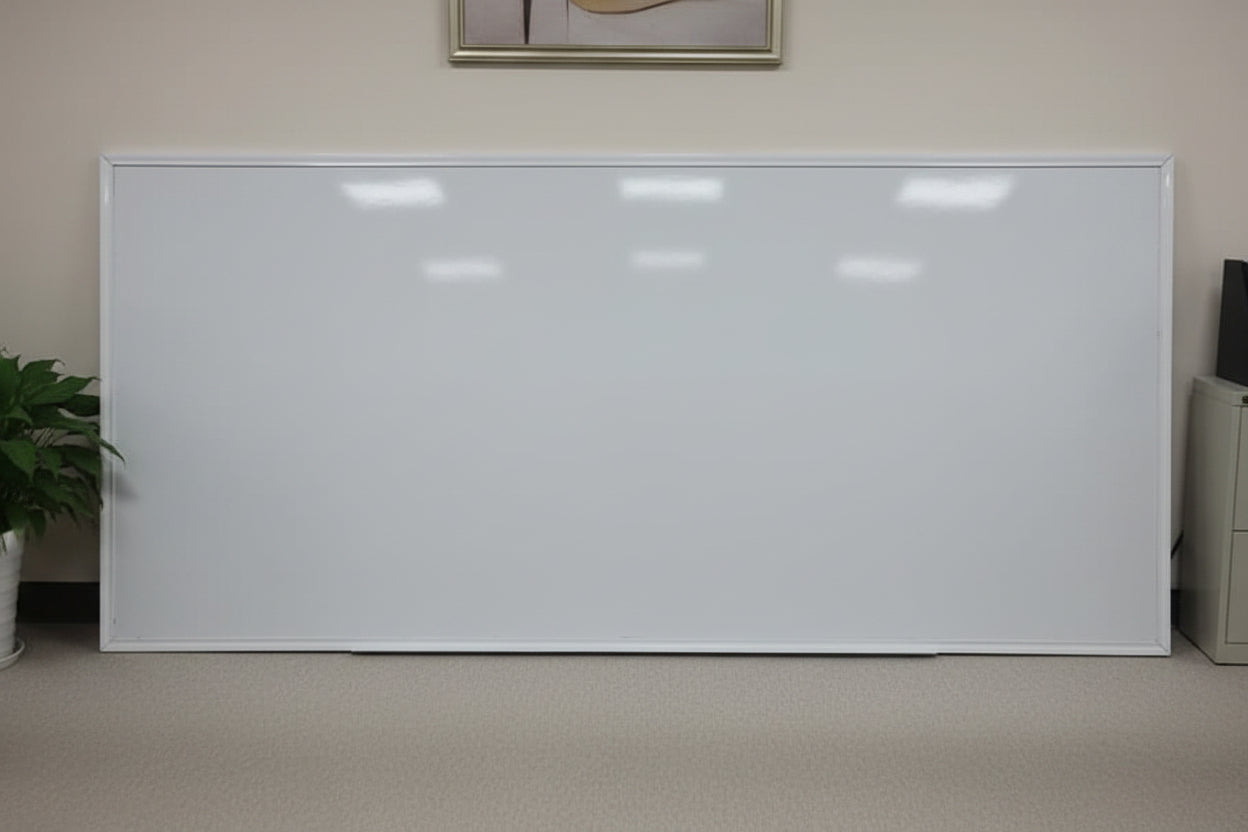 Pizarrón Blanco Escolar Reforzado Con Plumones 122cmX244cm